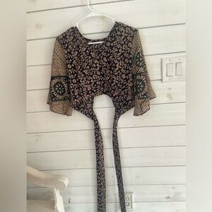 Earthbound Trading Co. women’s medium blouse cropped bell sleeve open back BOHO